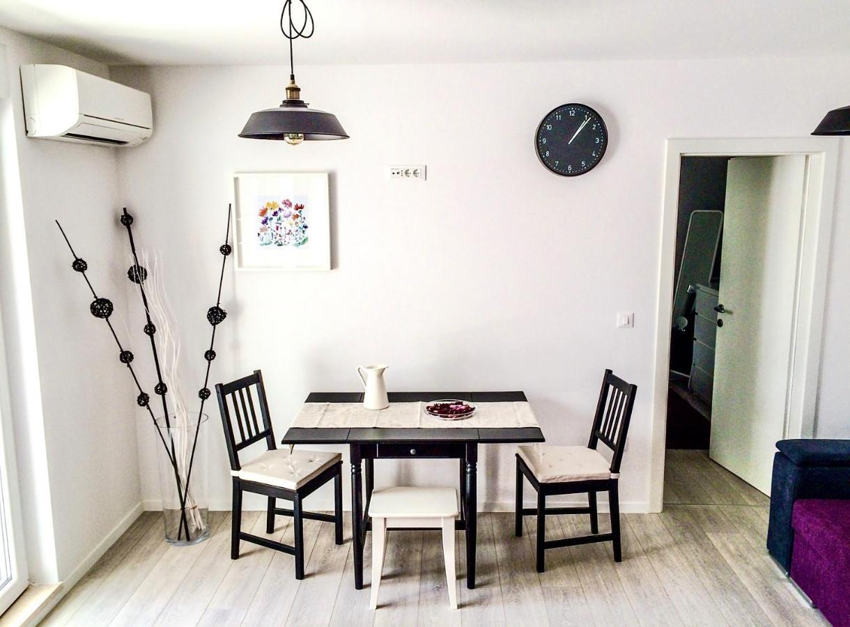 Nav Apartments Σπλιτ Εξωτερικό φωτογραφία